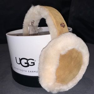 UGG Bluetooth Sheepskin Earmuffs
